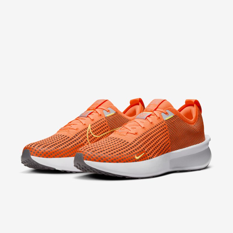 Nike Interact Run SE Zapatillas de correr en pavimento para hombre
