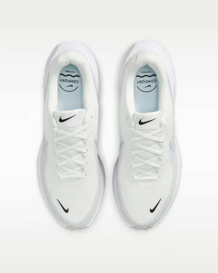 Nike Revolution 8 Summit Blanco Metálico Plateado