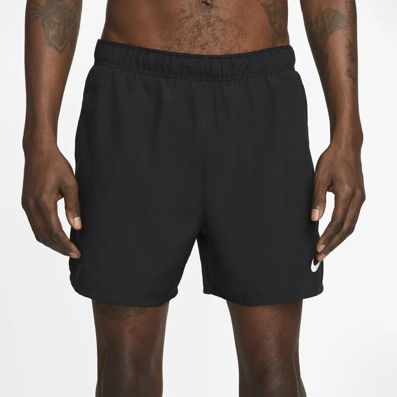 Nike Challenger Short de running con forro de ropa interior Dri-FIT de 12.5 cm para hombre