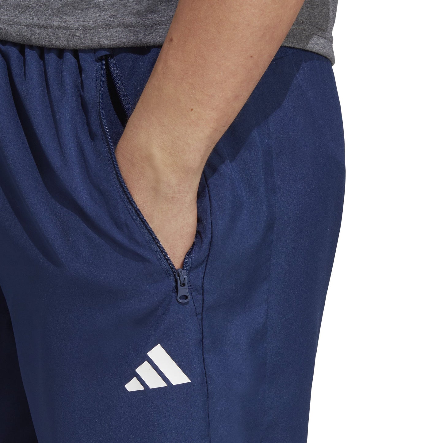 Shorts de Entrenamiento Train Essentials Tejidos