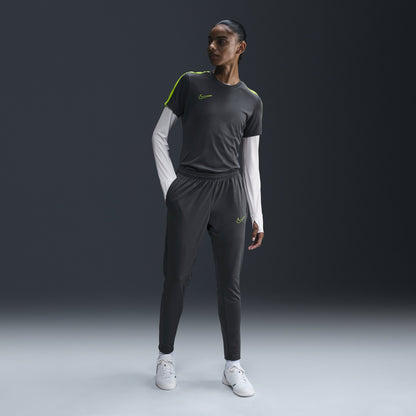 Camiseta Nike Dri-FIT Academy para mujeres - Gris