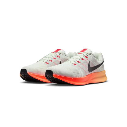 Zapatillas Running Hombre Nike Run Swift Gris