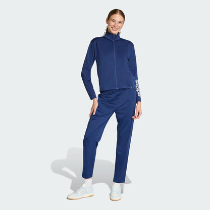CONJUNTO ESSENTIALS BIG LINEAR DE TEJIDO TRICOT