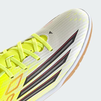 Zapatilla F50 CLUB para Cancha Cubierta