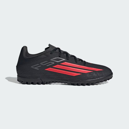 Zapatillas F50 CLUB para pasto artificial