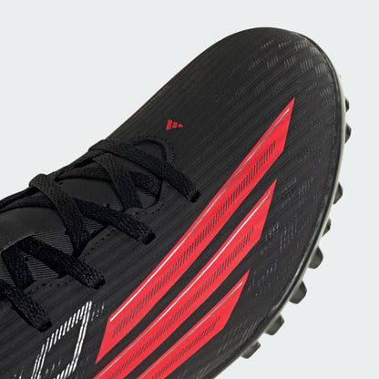 Zapatillas F50 CLUB para pasto artificial