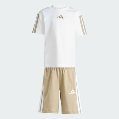 Conjunto Camiseta Essentials Niños