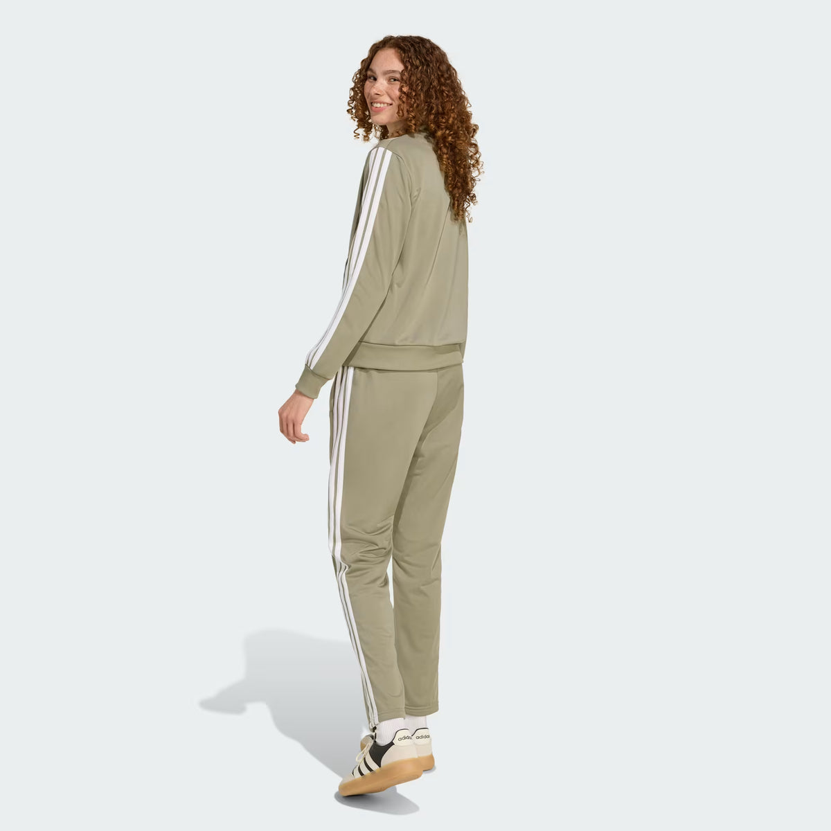 Conjunto Deportivo Essentials 3 Rayas