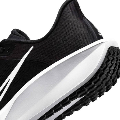 Nike Quest 6 Zapatillas de correr en pavimento para hombre