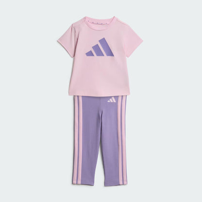 Conjunto de camisetas básicas