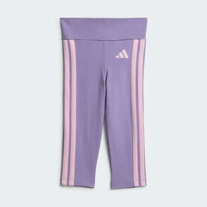 Conjunto de camisetas básicas