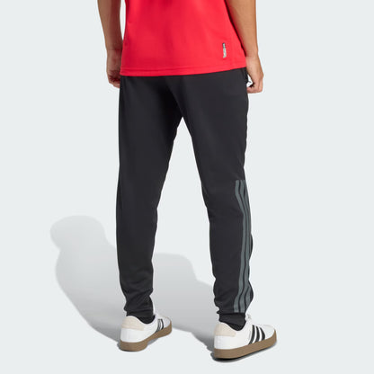 PANTALÓN DE CORTE CLÁSICO Y PIERNA CÓNICA AJUSTADA 3 TIRAS CLIMACOOL SERENO