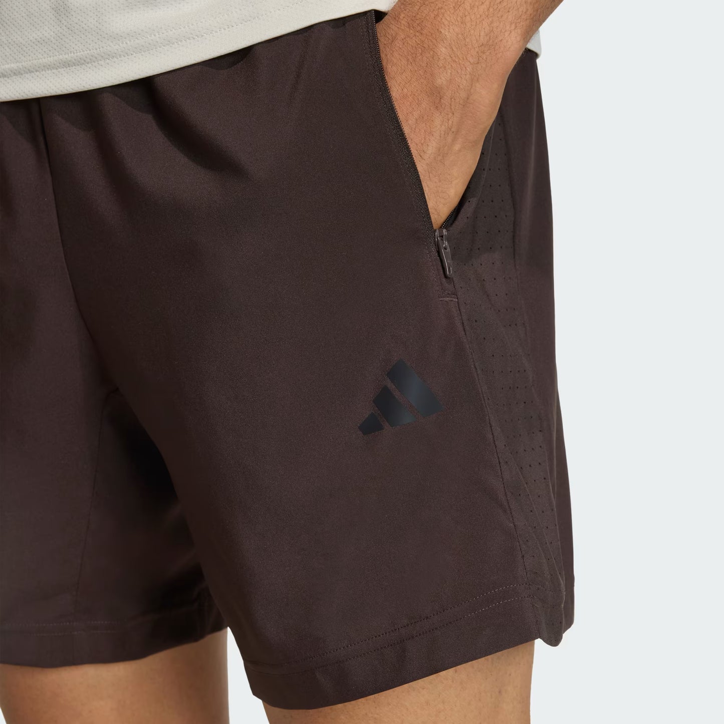 SHORT TEJIDO WORKOUT ESSENTIALS BASE