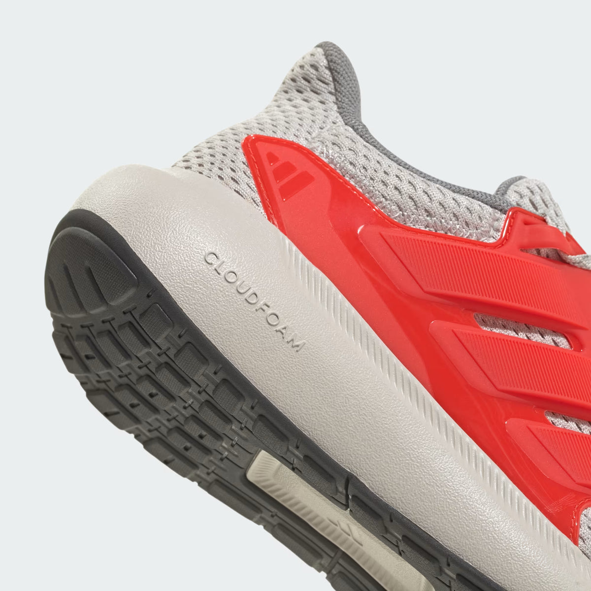 ZAPATILLA ULTIMASHOW 2.0 JUNIOR AUDI REVOLUT F1 TEAM – SPORT XXI