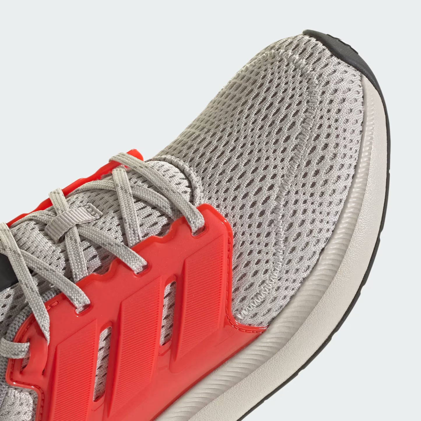 ZAPATILLA ULTIMASHOW 2.0 JUNIOR AUDI REVOLUT F1 TEAM