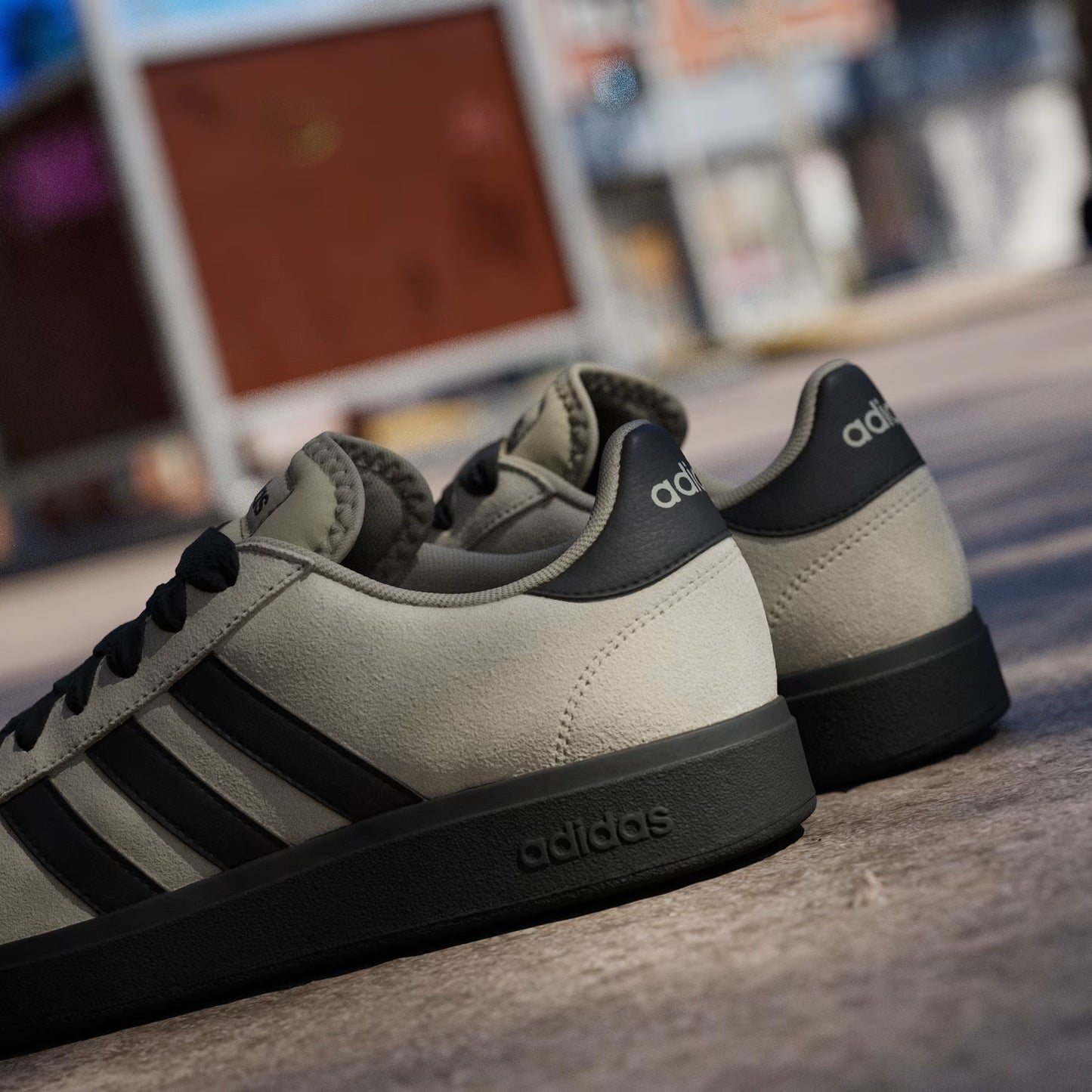 Zapatilla Grand Court Base 00s