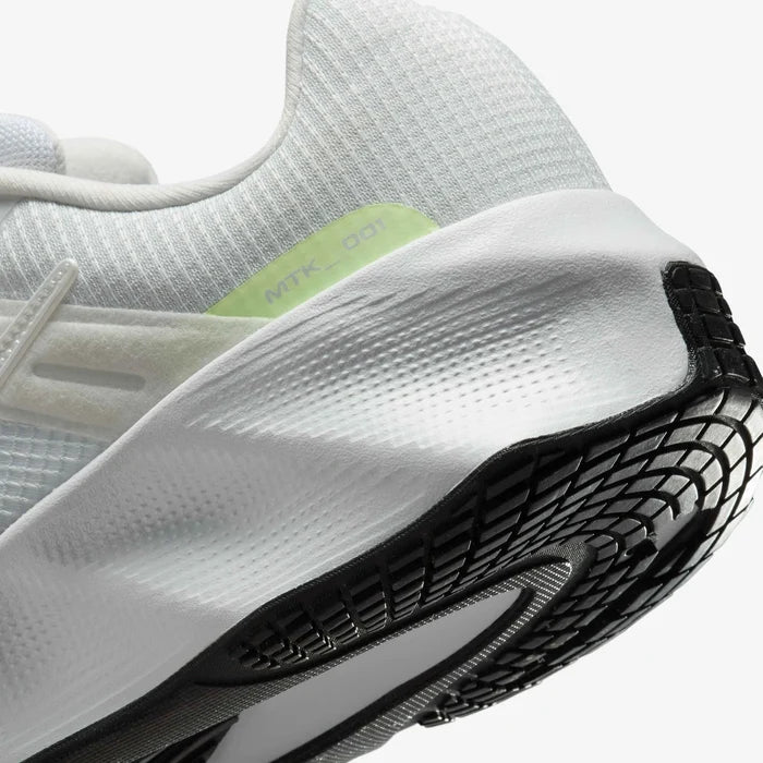 Nike Dama metro tek