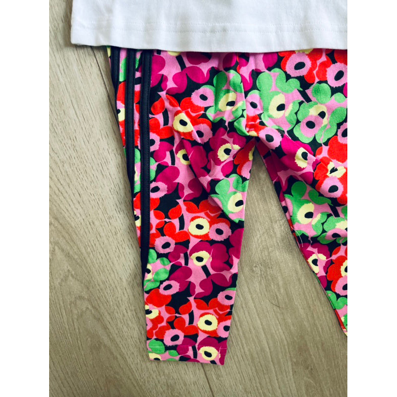 CONJUNTO CON LICRAS ADIDAS X MARIMEKKO